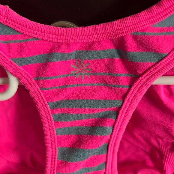 Workout Tank Tops - Picture 3 of 4